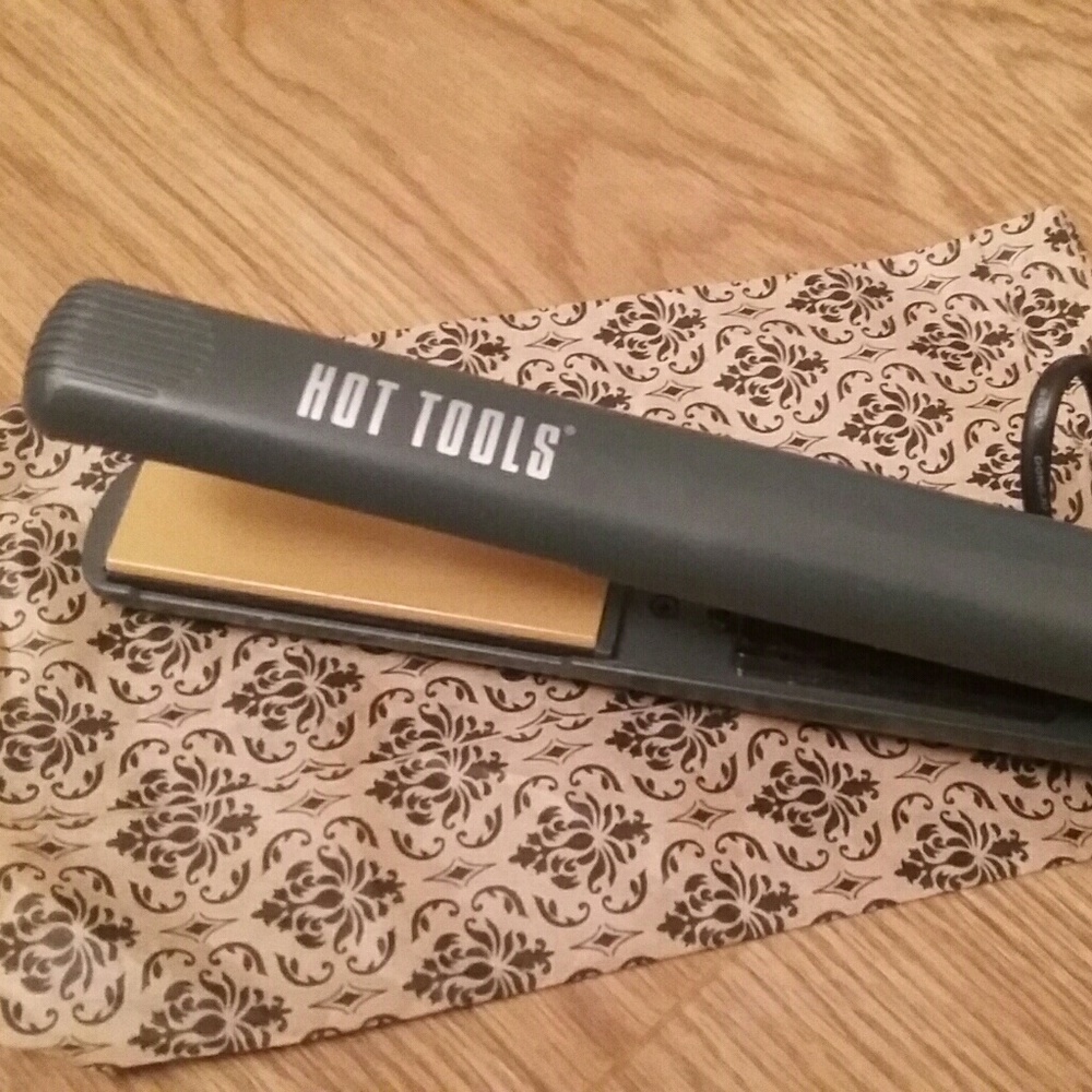 HOT TOOLS HAIR STRAIGHTNER